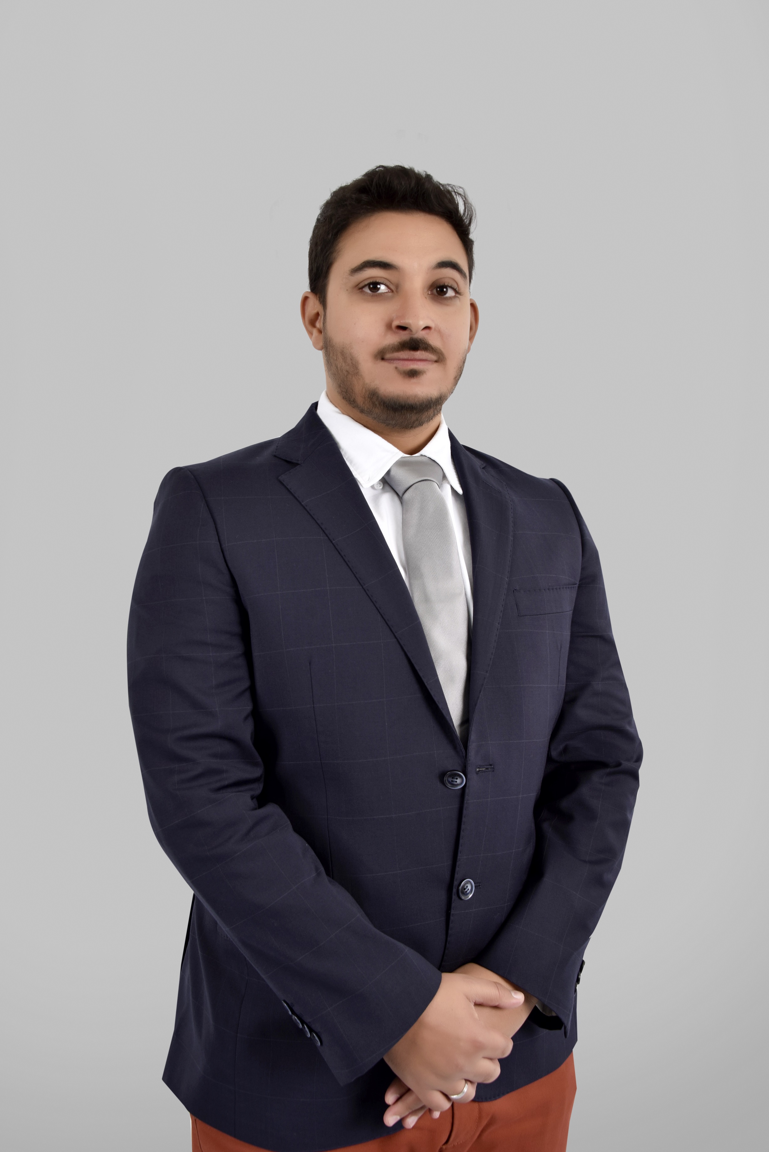 مركز بحوث الطاقة الموجهة التابع لمعهد الابتكار التكنولوجي يتعاون مع رائدة التكنولوجيا البرازيلية ‘راداز’ على مشروع مستشعرات التصوير بموجات المايكرويف المحمولة جواً