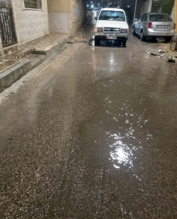 بلدية الزرقاء: لا شكاوي غرق أو إغلاقات للطرق والشوارع خلال المنخفض