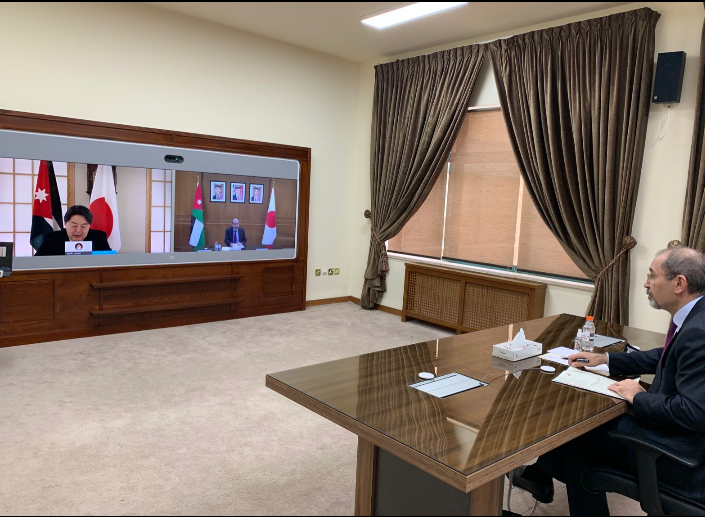 الصفدي يجري مع نظيرة اليابان محادثات حول سبل تعزيز التعاون الثنائي