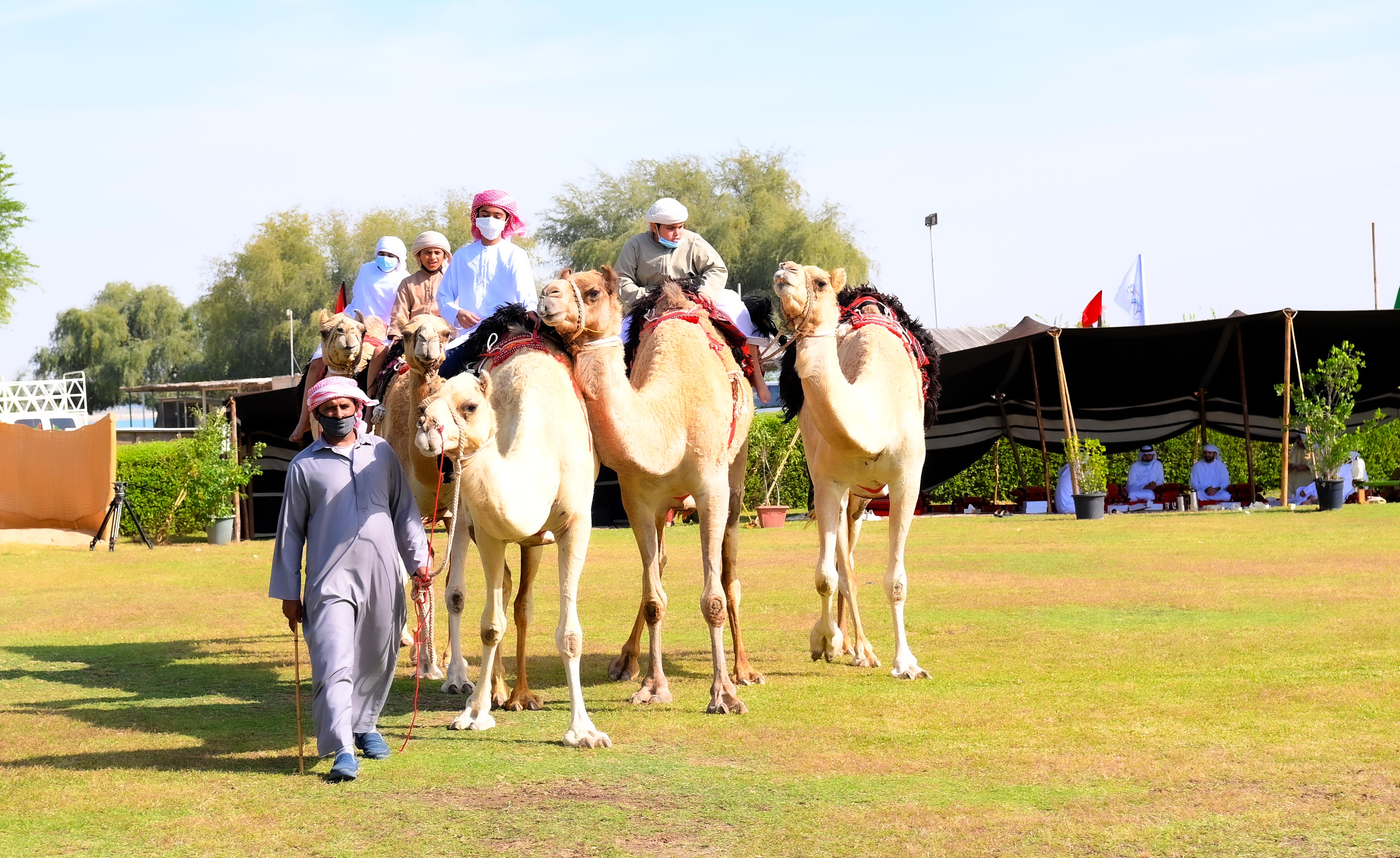   اختتام فعاليات الأسبوع الأول من ملتقى السمالية الربيعي