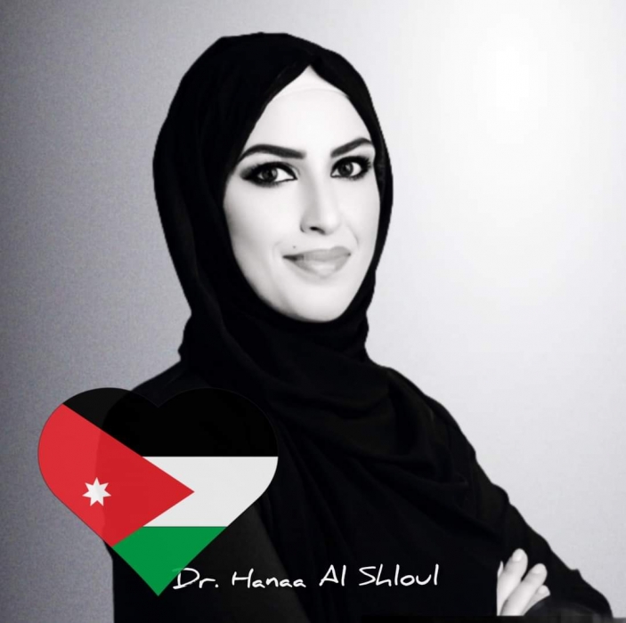 مدير عام استوديو صوت الشباب الدكتورة هناء الشلول تكرّم كوادر العمل في الاستوديو