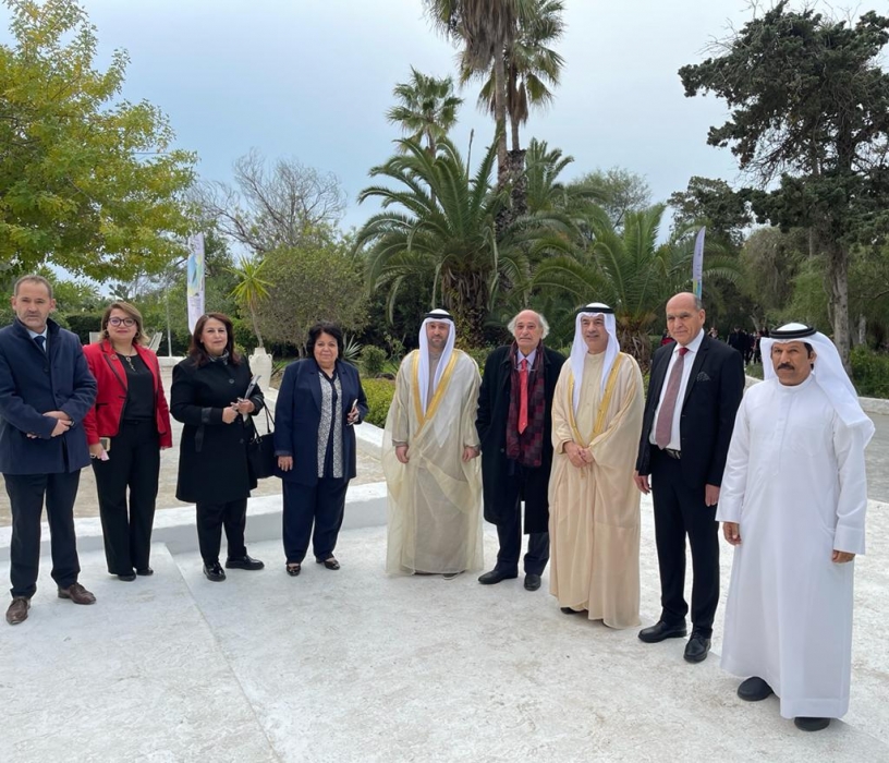 برعایة سلطان القاسمي انطلاق الدورة السادسة لمھرجان الشعر العربي بالقیروان