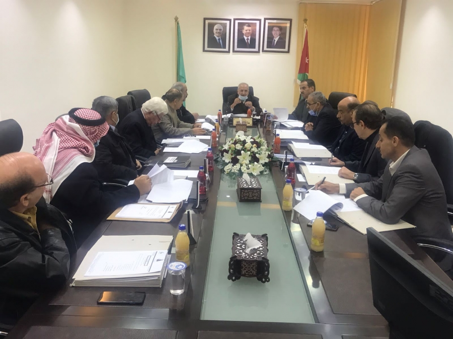 مجلس أمناء جامعة آل البيت يناقش عددا من القرارات المهمة