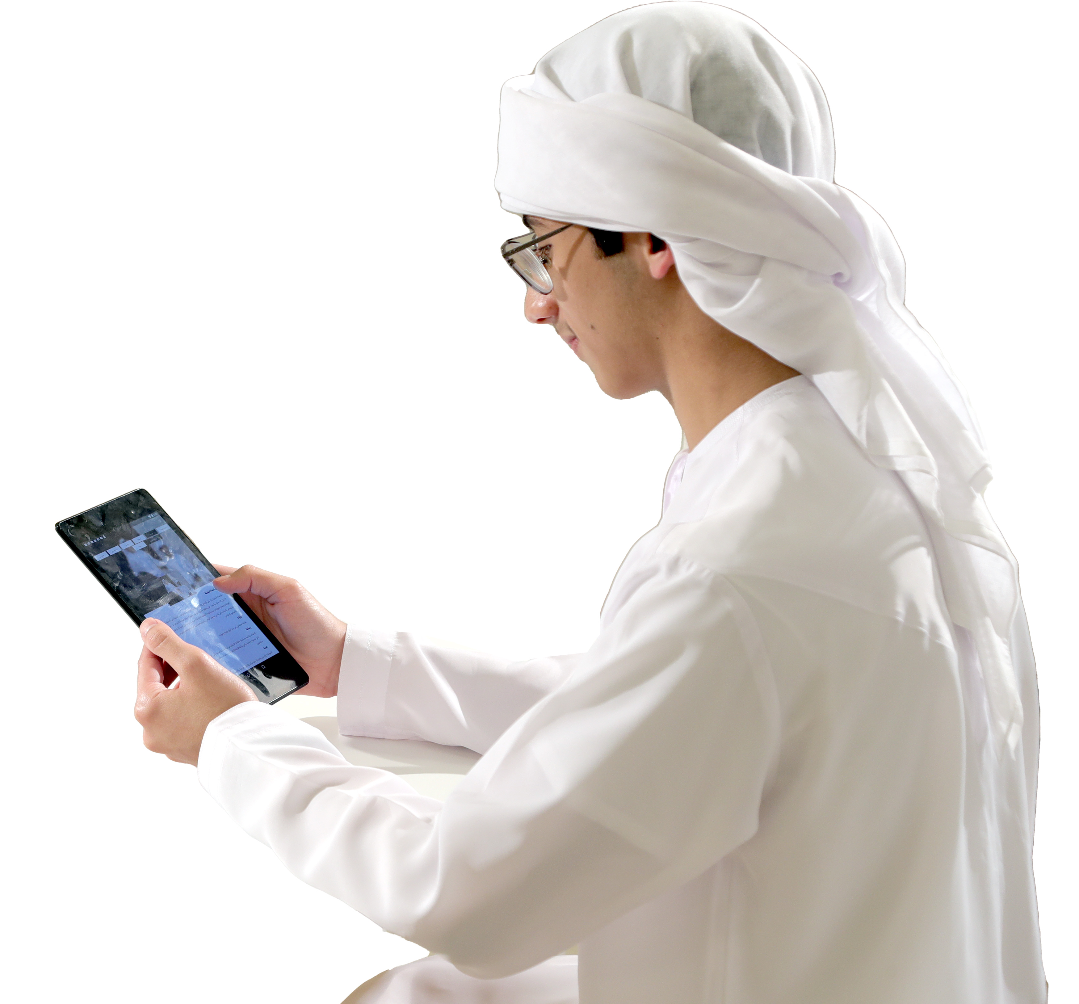 ربع قرن تتبنى 120 طفلاً ويافعاً وشاباً لتمكينهم في مجال الإبداع الرقمي في برنامج مبرمج القرن