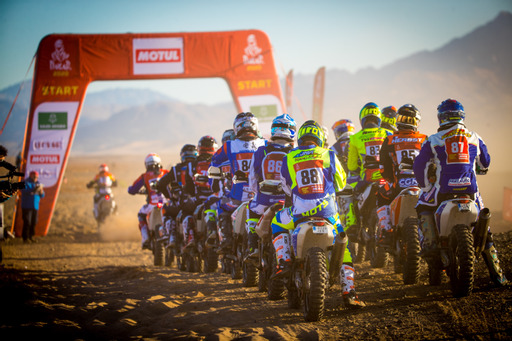  بدء توافد المشاركين في رالي داكار السعودية 2022