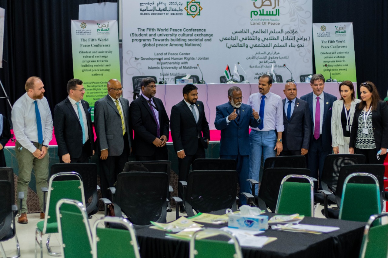 مركز ارض السلام للتنمية وحقوق الإنسان ينظم مؤتمر السلم العالمي الخامس في العاصمة المالديفية ماليه 
