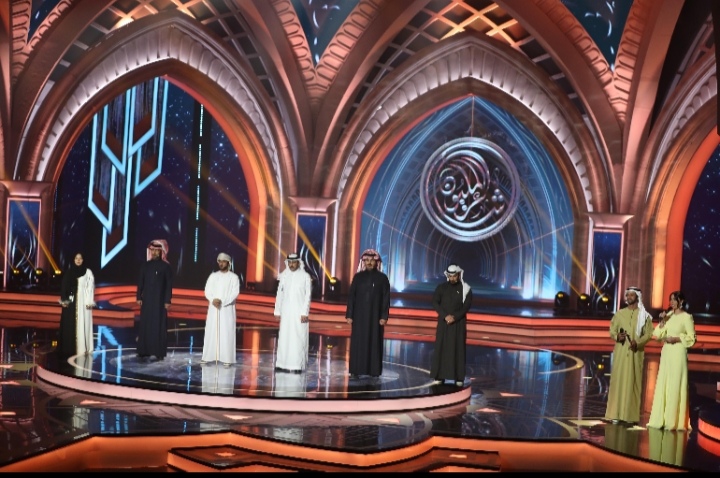 شاعر المليون .. قوافي الشعر النبطي ترسوا على شاطئ الراحة بعاصمة الإبداع أبوظبي