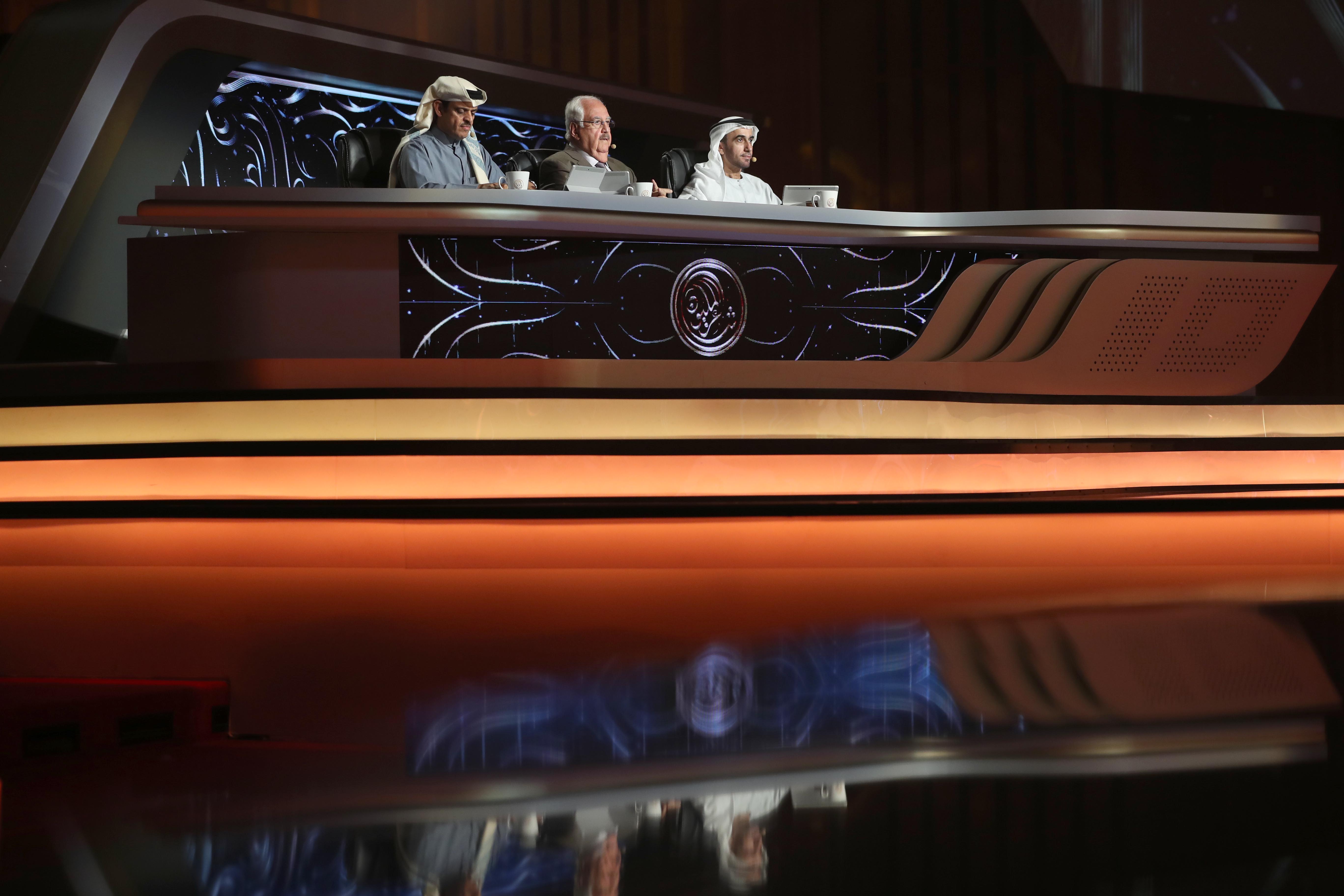 شاعر المليون .. قوافي الشعر النبطي ترسوا على شاطئ الراحة بعاصمة الإبداع أبوظبي