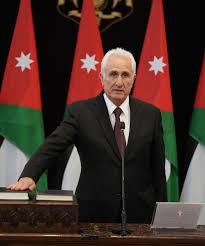 90  من طلبة التكميلي تلقوا جرعة أو جرعتي اللقاح