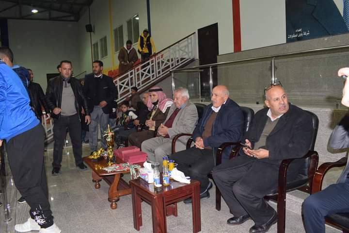 فريق نادي شباب لب الرياضي يتأهل إلى النهائي في كرة القدم (صور)