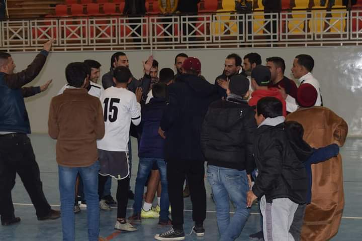 فريق نادي شباب لب الرياضي يتأهل إلى النهائي في كرة القدم (صور)