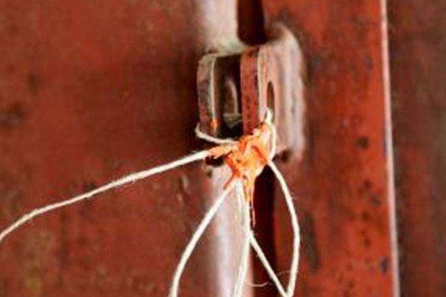 إغلاق منشأة في عجلون وضبط مخالفَين للحجر المنزلي