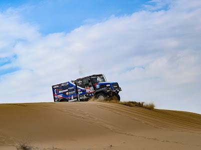 كانشيوس يحلّق بصدارة المرحلة 1ب فئة الدارجات رباعية العجلات في رالي داكار السعودية 2022 