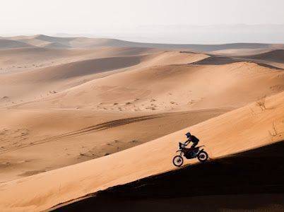 رودريغز يفوز بالمرحلة الثالثة لفئة الدرّاجات في رالي داكار السعودية 2022