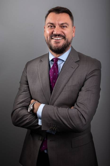 فيل مالم يكتب : الخمسون عاماً القادمة