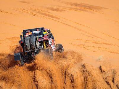 ماريك غوسال يفوز بالمرحلة الثالثة لفئة المركبات الصحراوية الخفيفة من الإنتاج التجاري تي4  في رالي داكار السعودية 2022