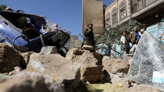 التحالف بقيادة السعودية يعلن تنفيذ ضربات جوية على صنعاء
