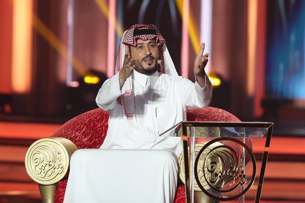 قصائد الشعر النبطي تنثر عبيرها في خامس أمسيات برنامج شاعر المليون