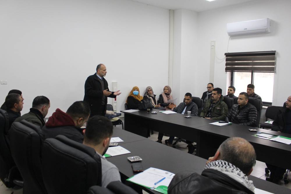 سلطة جودة البيئة تختتم برنامج تدريبي لضباط الأمن حول الأمن البيئي في نابلس
