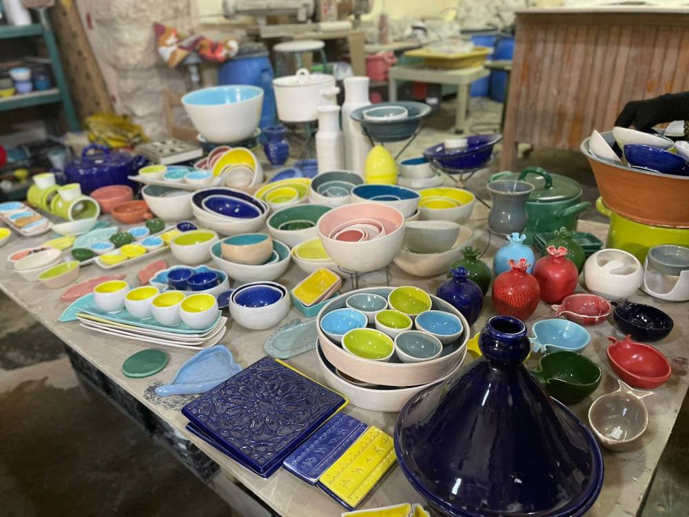 رئيسة الاتحاد النسائي الأردني العام تقوم بزيارة ميدانية لجمعية عراق الامير التعاونية 