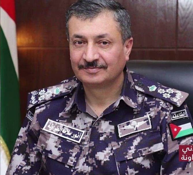 فرسان الدفاع المدني أنموذج يقتدى به بقيادة الربان العميد انور الطراونة