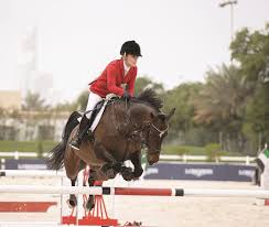 كأس أكاديمية فاطمة بنت مبارك الدولية لقفز الحواجز ترحب بنخبة الفارسات والفرسان الدوليين المشاركين في نسخة عام 2022