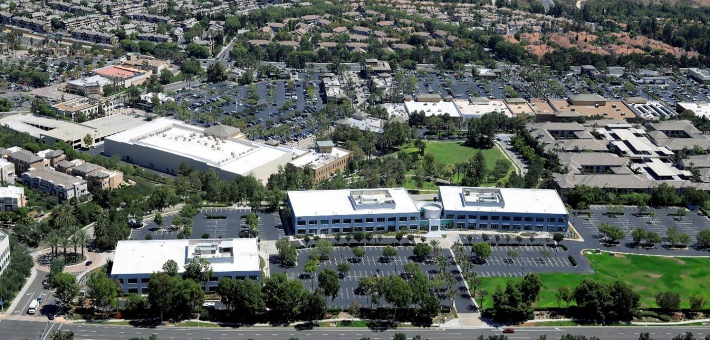 أرزان ثروات مستشاراً لتخارج ناجح من مجمع للأبحاث الطبیة التكنولوجیة في الولایات  المتحدة الأمریكیة