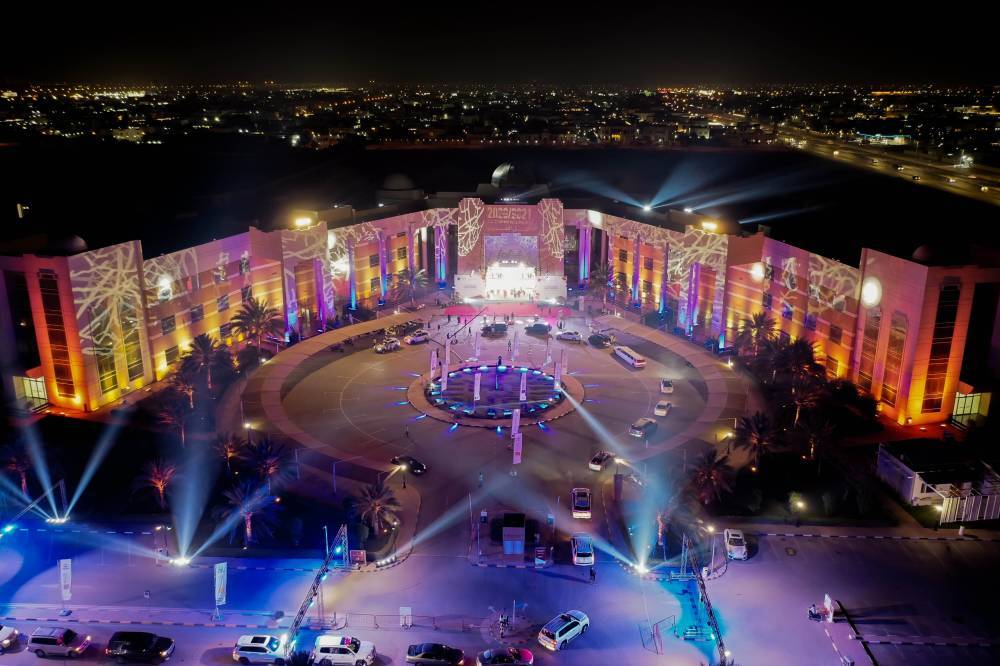 جامعة عجمان تستعد للاحتفال بخرّیجي دفعة عام الخمسین