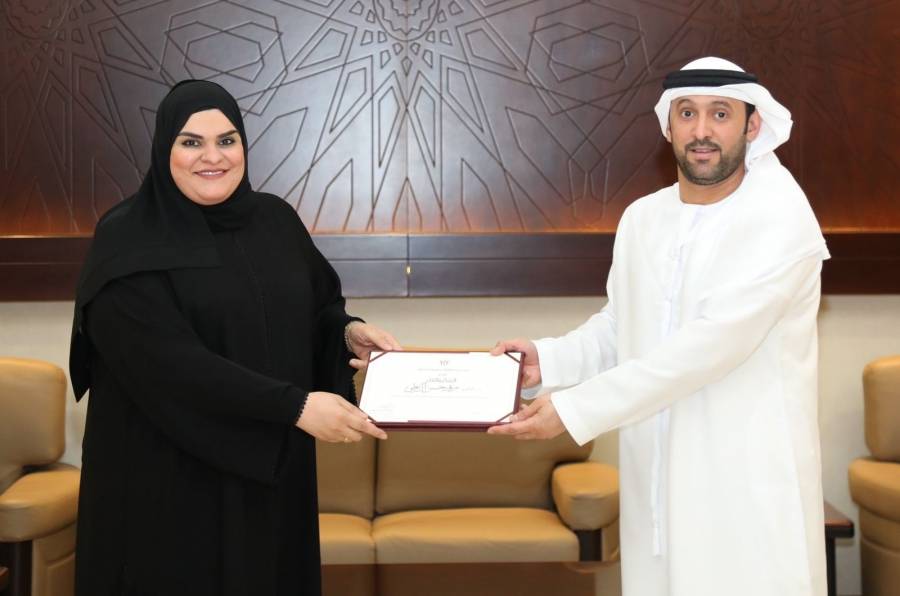 دائرة الثقافة في الشارقة تحتفي بمؤلفي إصداراتها للعام 2021