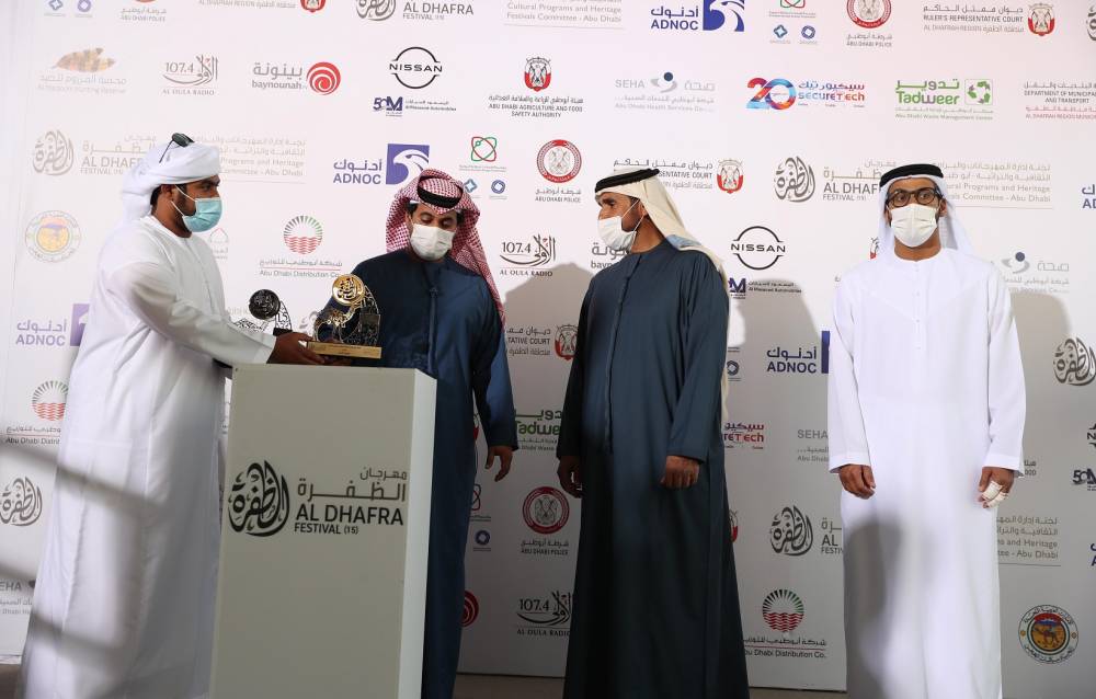 مهرجان الظفرة يواصل مسابقاته وفعالياته في مدينة زايد بمنطقة الظفرة