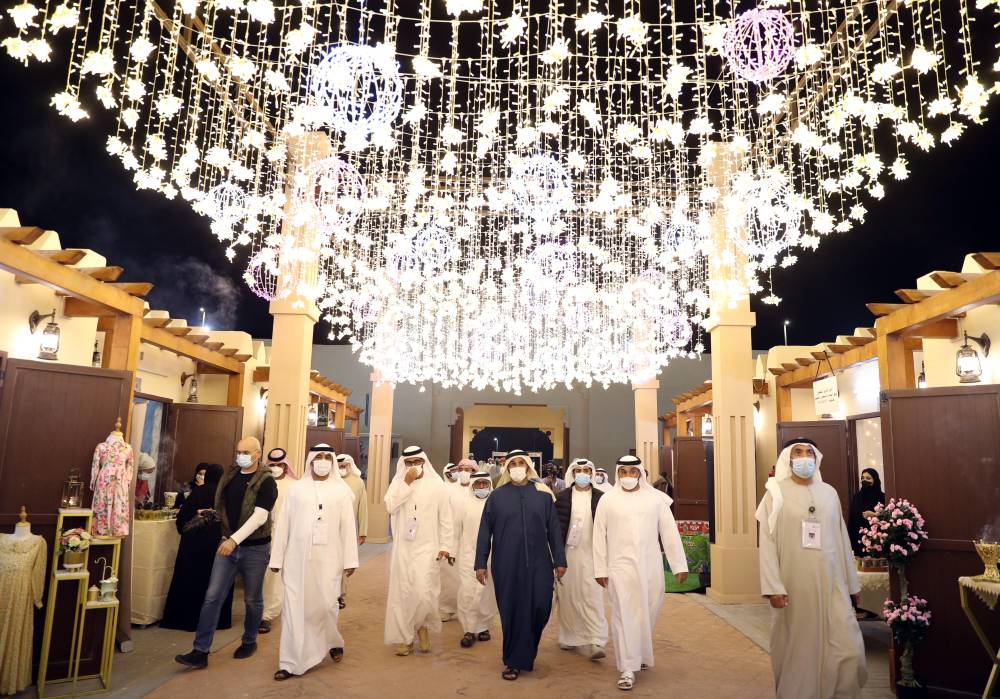 مهرجان الظفرة يواصل مسابقاته وفعالياته في مدينة زايد بمنطقة الظفرة