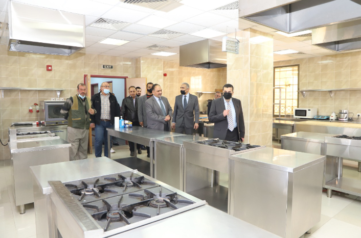 العجلوني: نعمل على تحقيق توجيهات جلالة الملك في تحويل مركز العقبة للتعليم والتدريب البحري إلى أكاديمية متميزة في الهندسة البحرية