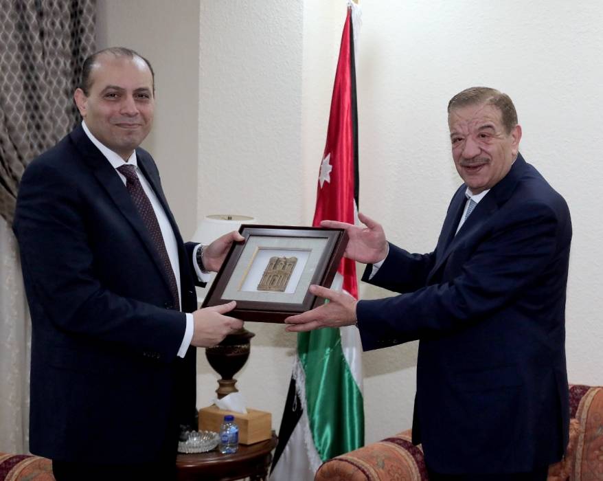 الدغمي يلتقي سفيري مصر وكندا