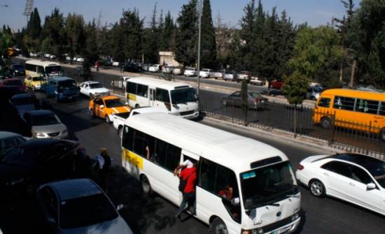 هيئة النقل: إجراءات لضمان عدم تأخر حركة المواطنين أثناء المنخفض