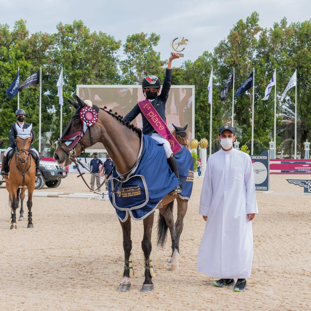 فرسان الإمارات يسيطرون على بطولات الناشئين وتشويق في منافسة الحواجز الستة