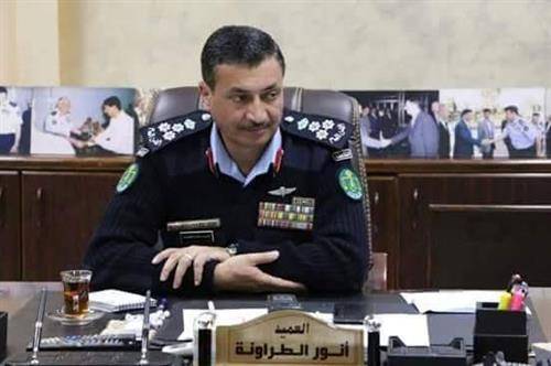 جوهرة العرب الإخباري يهنئ العميد أنور الطراونة بمناسبة تعيينه مفتشًا عامًا لمديرية الامن العام