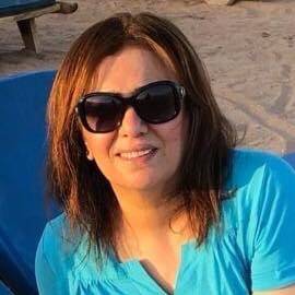 زياد جيوسي يكتب : مع الشاعرة عبلة تايه وثلاث ورود