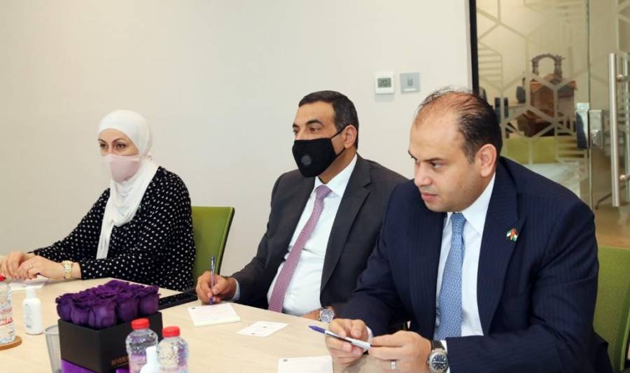 القطارنه يبحث مع آل صالح أطر تطوير العلاقات الاقتصادية والاستثمارية وتوسيع آفاقها