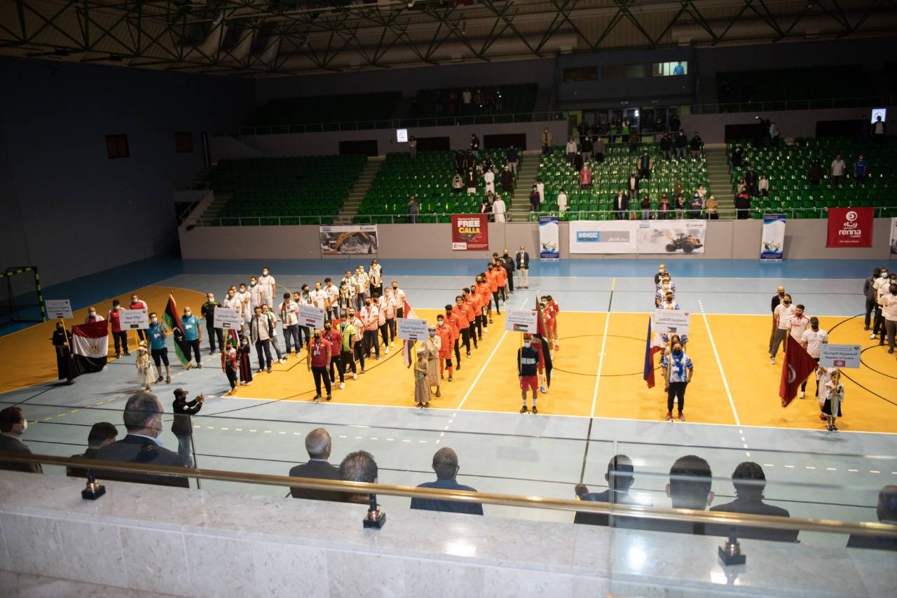 انطلاق بطولة الجاليه الكروية  ( نحبك يا عٌمان )