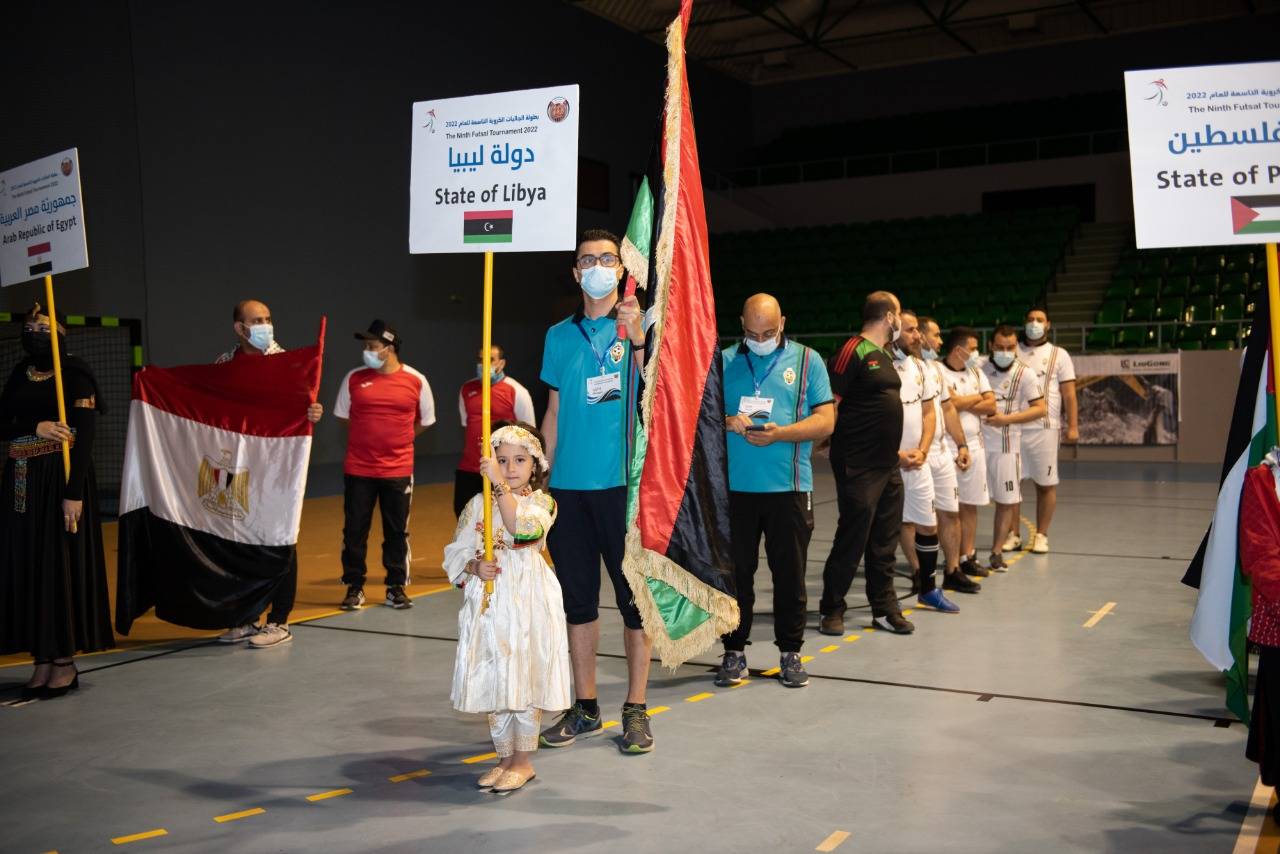 انطلاق بطولة الجاليه الكروية  ( نحبك يا عٌمان )