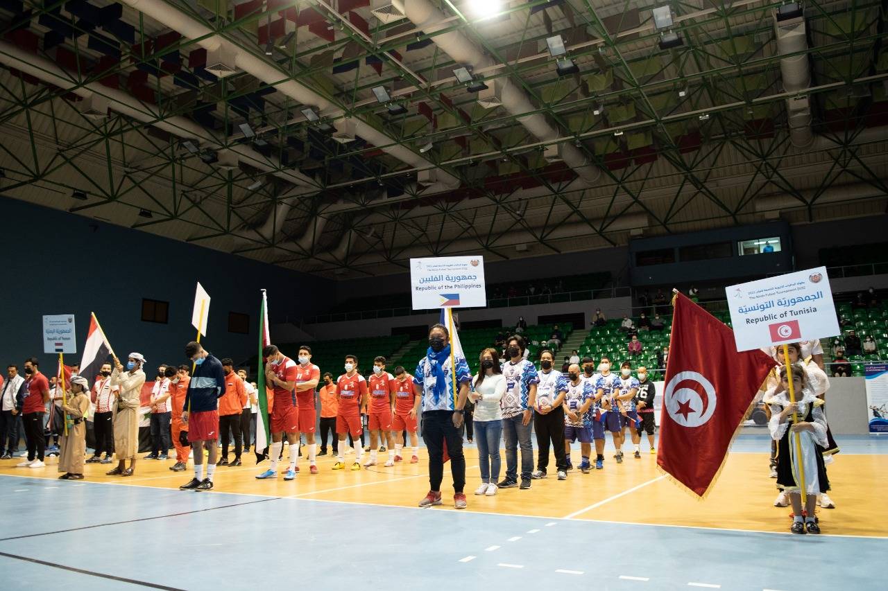 انطلاق بطولة الجاليه الكروية  ( نحبك يا عٌمان )
