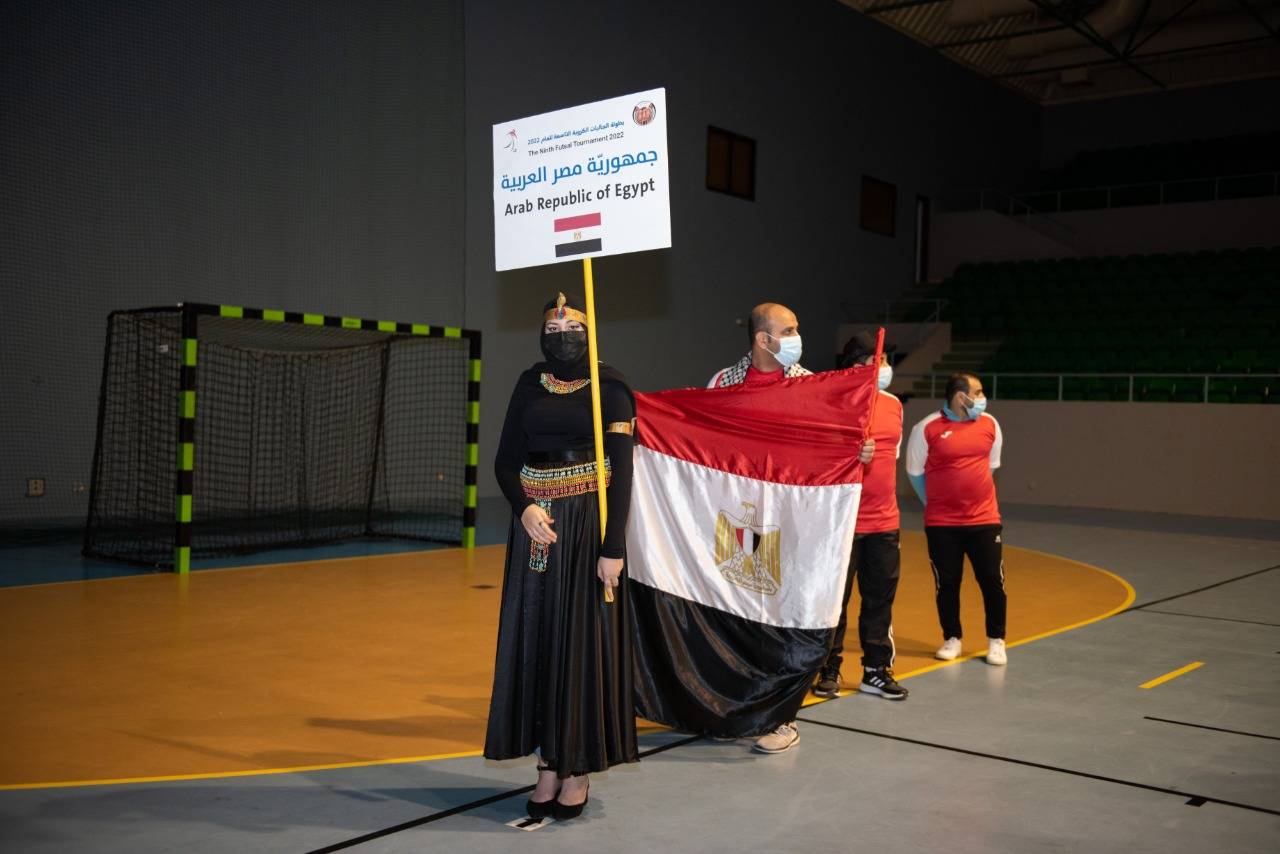 انطلاق بطولة الجاليه الكروية  ( نحبك يا عٌمان )