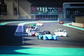 انطلاق منافسات بطولتي فورمولا4 الإمارات والفورمولا الآسيوية الإقليمية في حلبة مرسى ياس