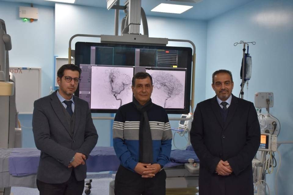 انجاز طبي عالمي بابتكار تقنية جديدة في قسطرة الدماغ بمستشفى الملك المؤسس عبدالله الجامعي