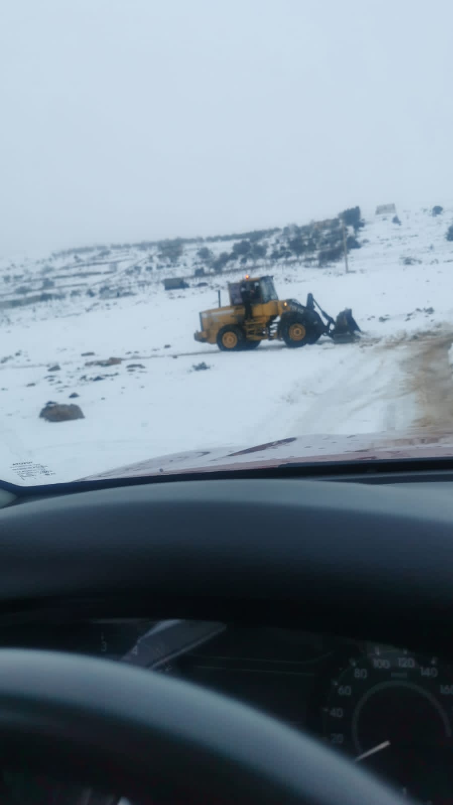م. القضاة: كل الطرق في عجلون الكبرى مفتوحة ونعمل الآن خارج حدود البلدية 