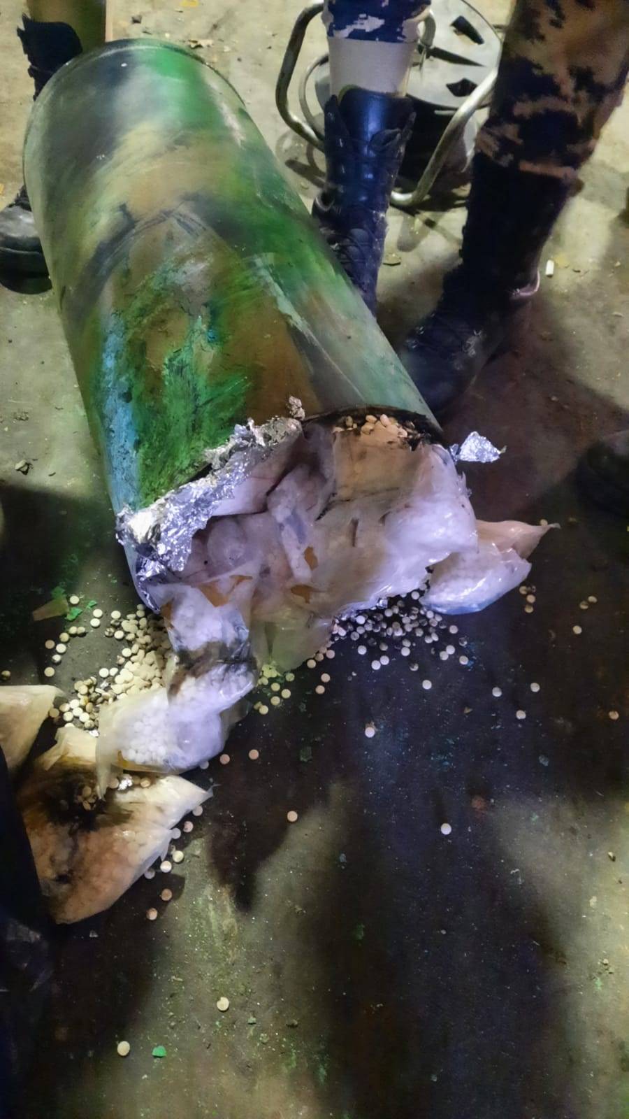 الجمارك تحبط تهريب (200) الف حبة مخدرة في جمرك جابر