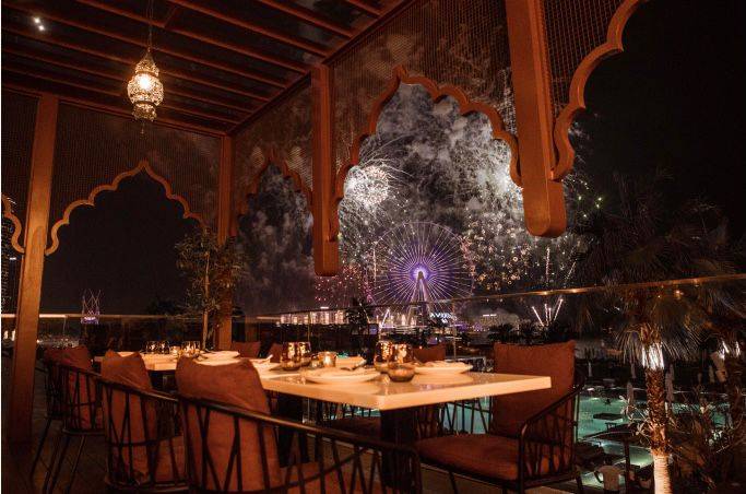 مطعم أصيل .. أروع الأماكن لتمضية أمسية الفالنتين وسط الأجواء الرومانسية