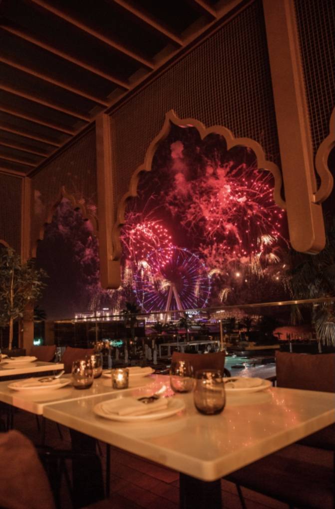 مطعم أصيل .. أروع الأماكن لتمضية أمسية الفالنتين وسط الأجواء الرومانسية 