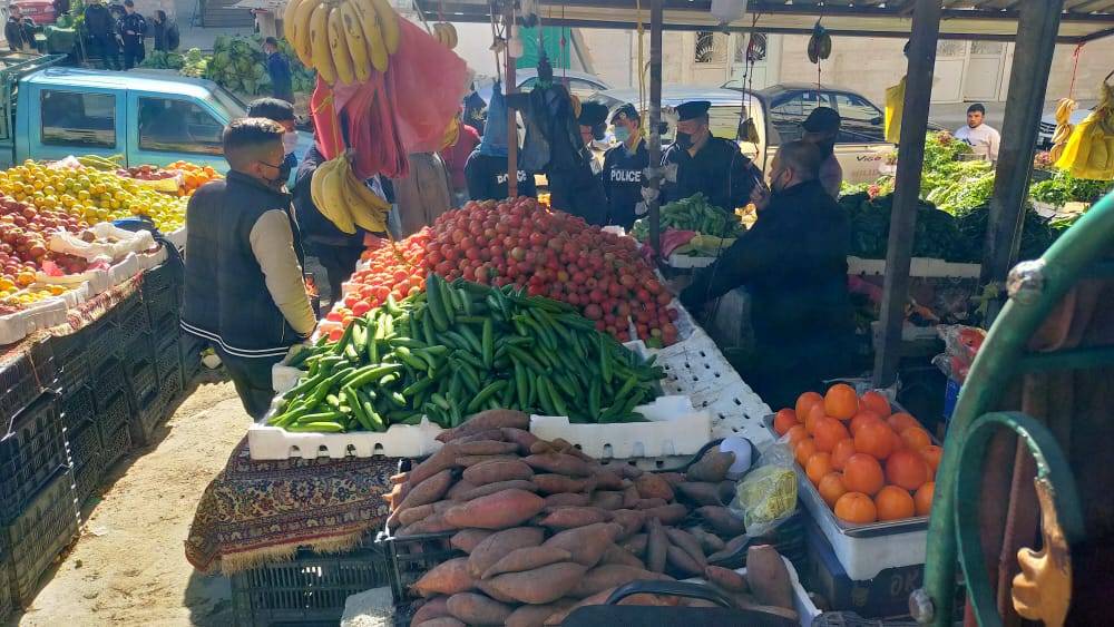 حمله أمنية لازالة البسطات في دير ابي سعيد