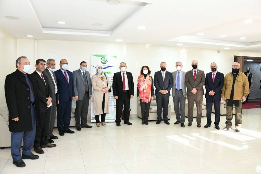 سمو الاميرة بسمة بنت علي تفتتح حاضنة الابتكار وريادة الاعمال بالمركز الوطني للبحوث الزراعية